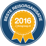 Rond logo met blauwe rand en gouden lint, met de tekst “Beste Reisorganisatie 2016 – Reisgraag.nl”