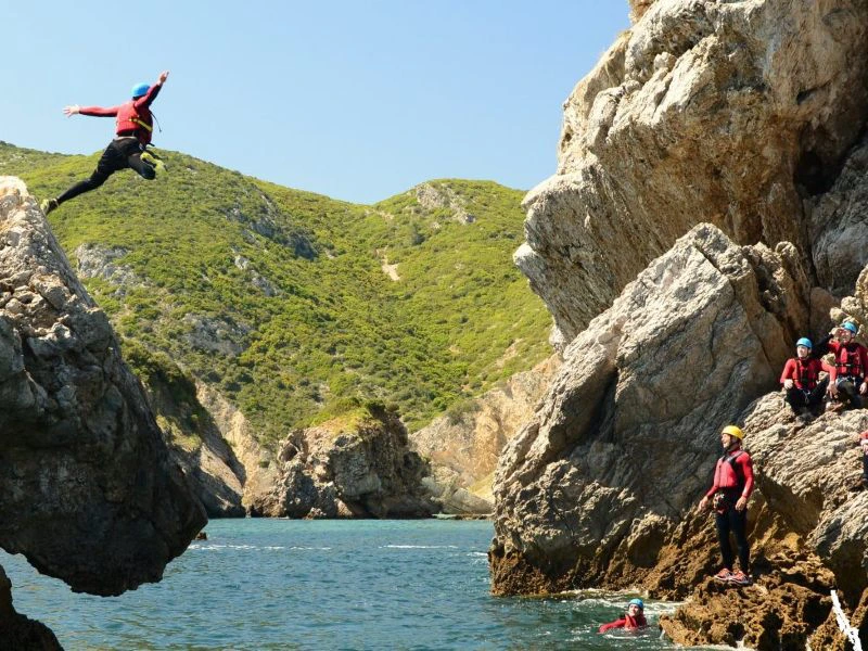 outdoor watersport Portugal coasteering