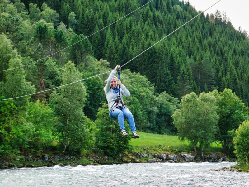 Outdoor activiteit Noorwegen zipline