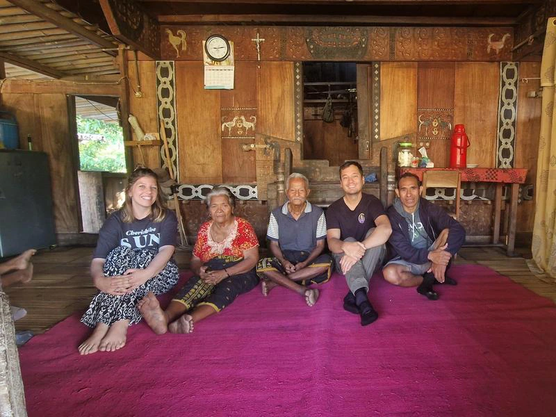 lokale bevolking indonesie flores