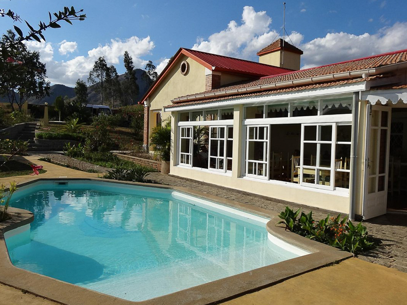 ambalavao standard hotel