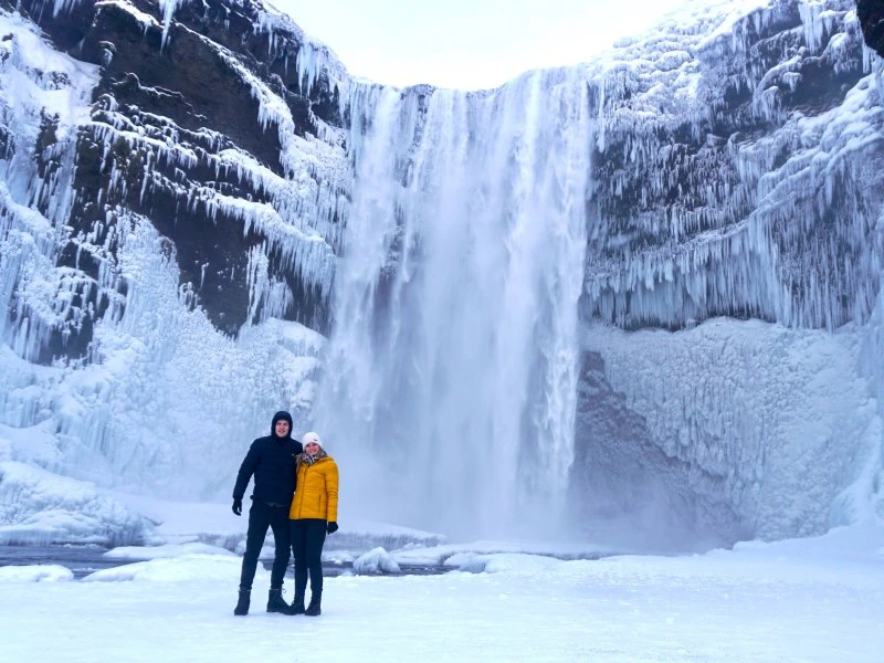 Seljalandfoss waterval in de winter