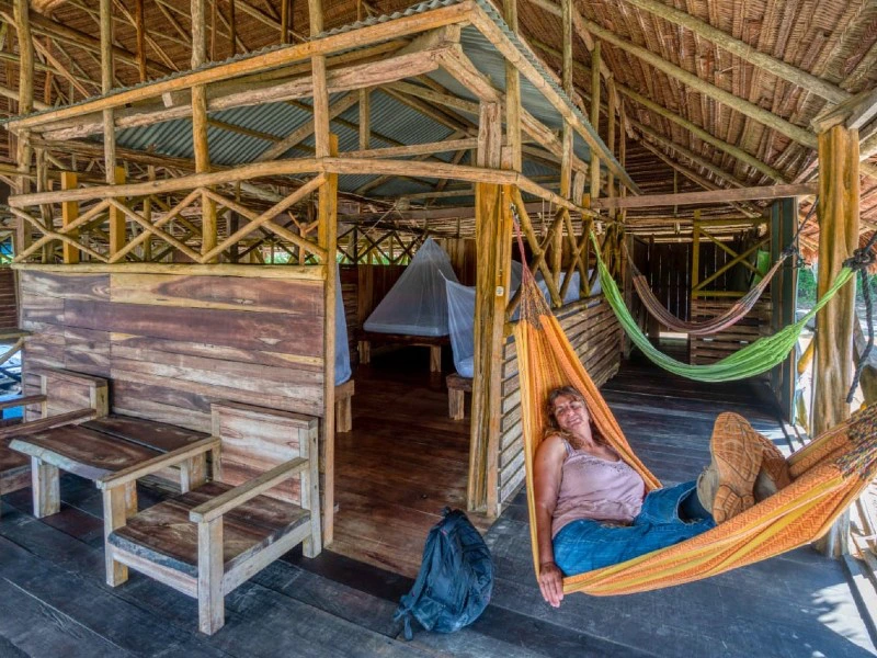 Leticia vrouw in hangmat