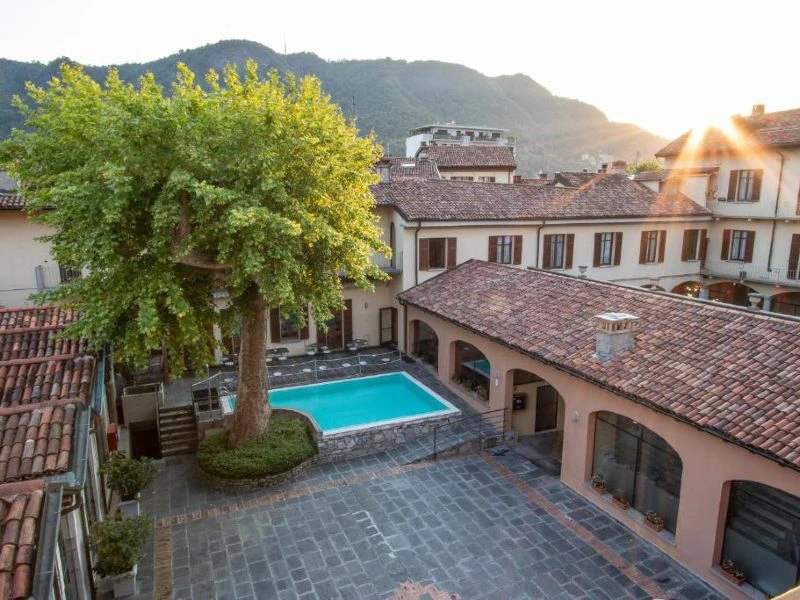 hotel bij het comomeer