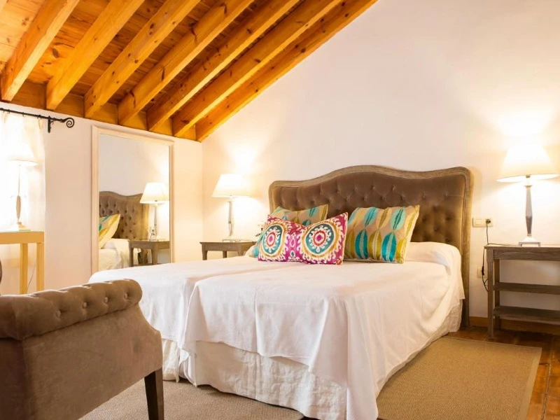 slaapkamer hotel malaga countryside