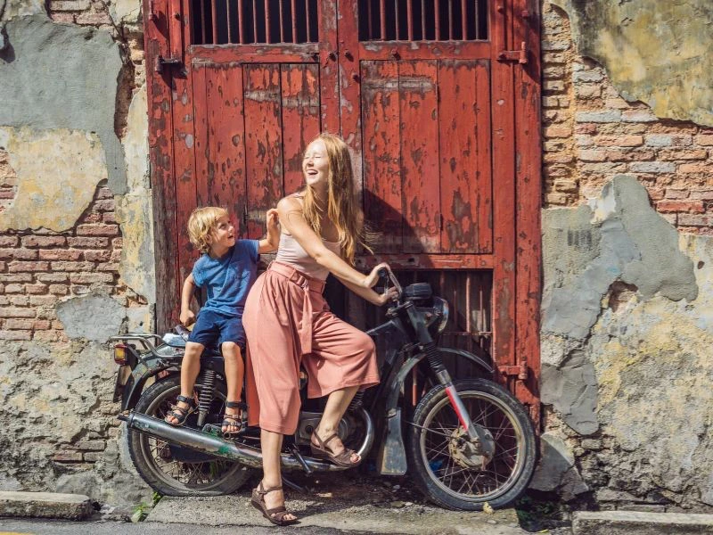 Penang streetart met kind