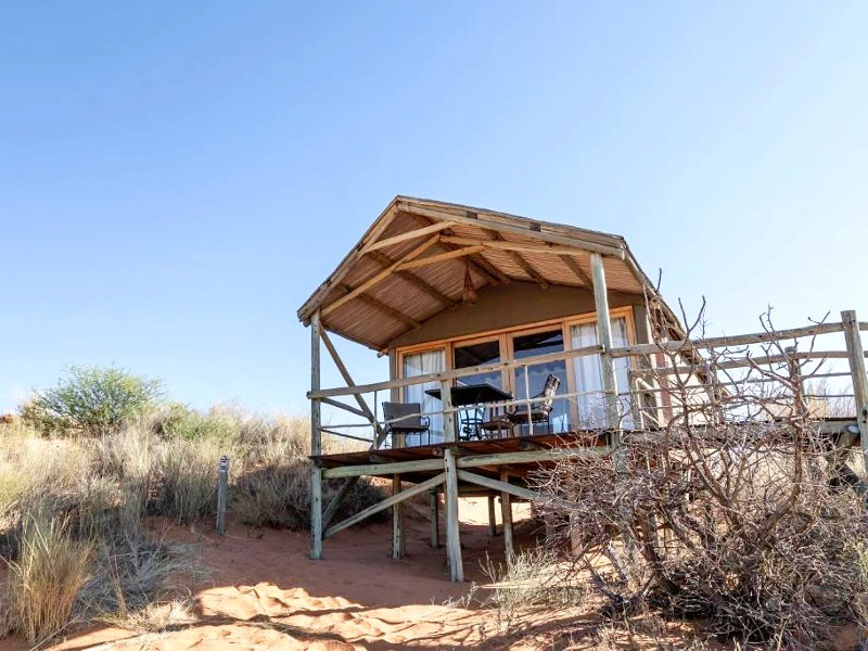 namibie-Kalahari-hotel1-tent