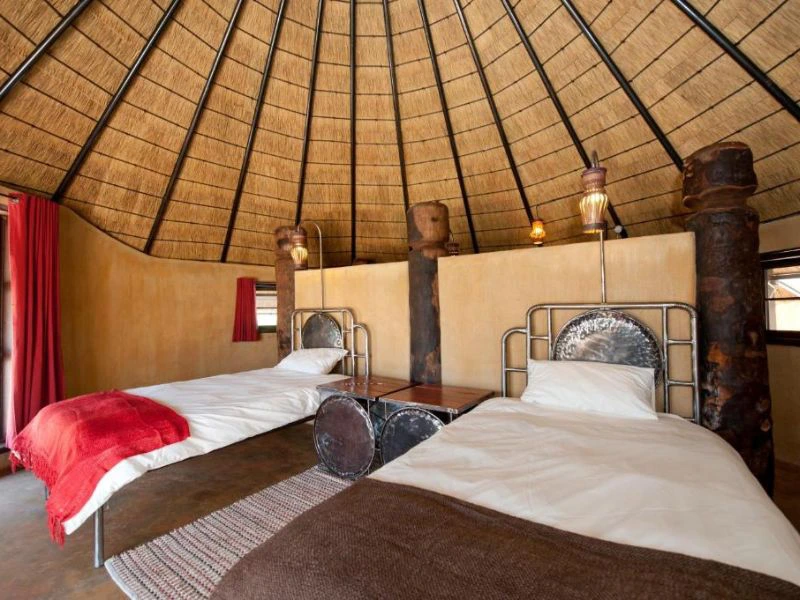 Bezoek aan de Owambo bevolking in Namibie