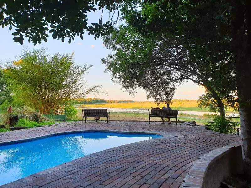 Botswana-Maun-uitzicht-rivier