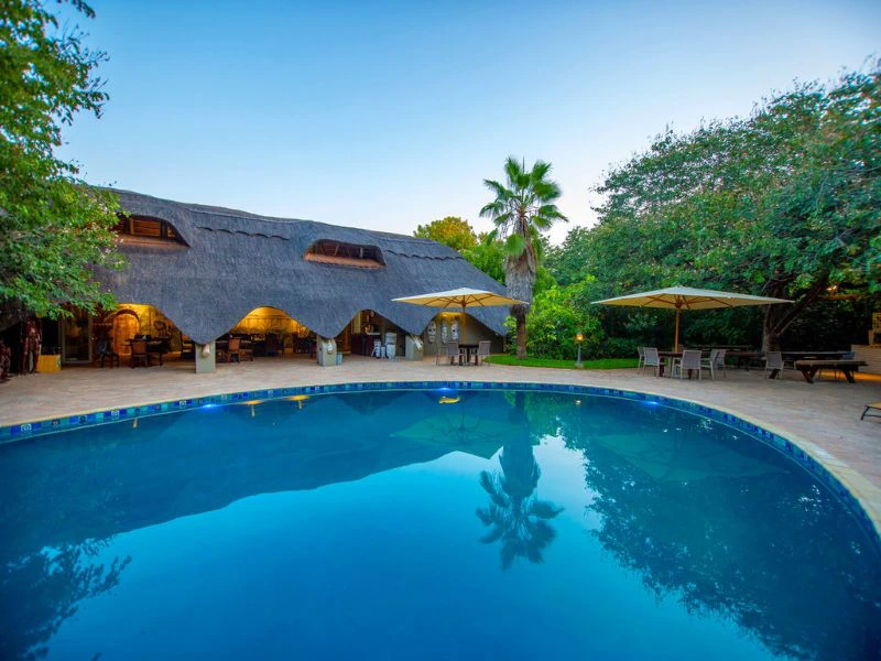 Namibie - VictoriaFalls - zwembad