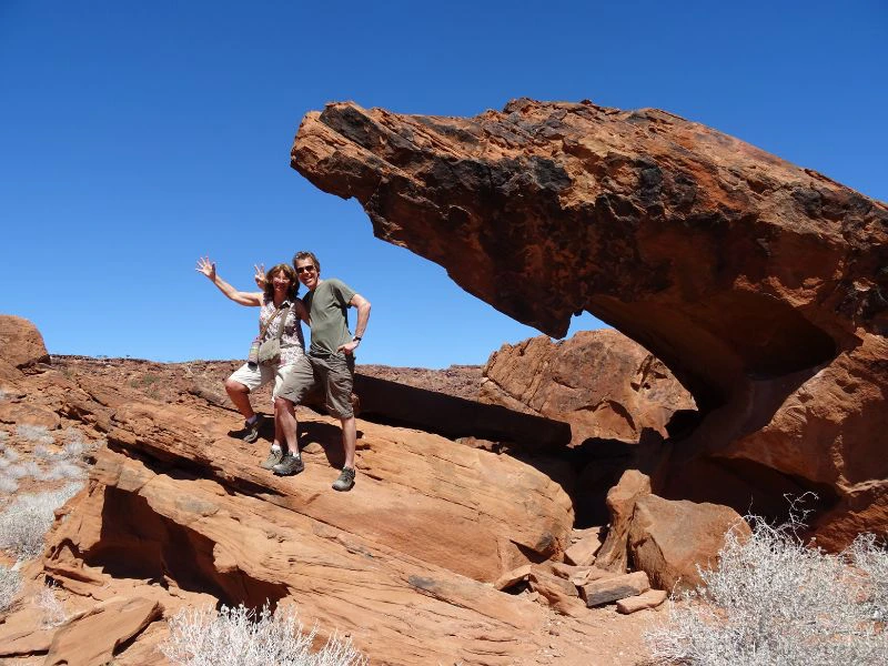 Namibia-desert-travellers
