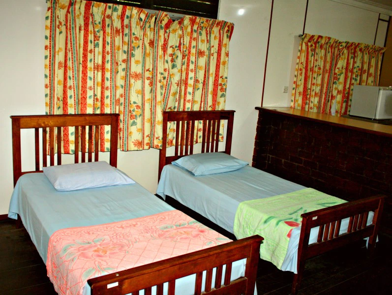 sarawak-bako-houten-bungalow-borneo-kamer