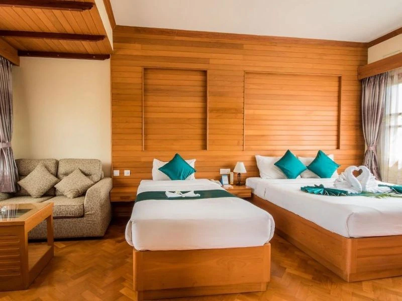 Pyin oo lwin hotel