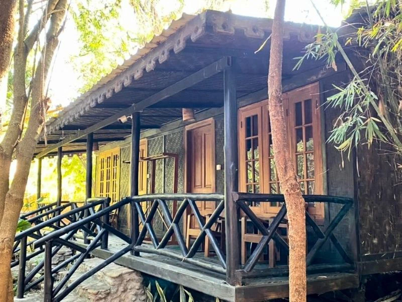 Hsipaw standard hotel