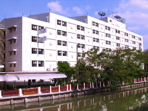 bangkok budget hotel