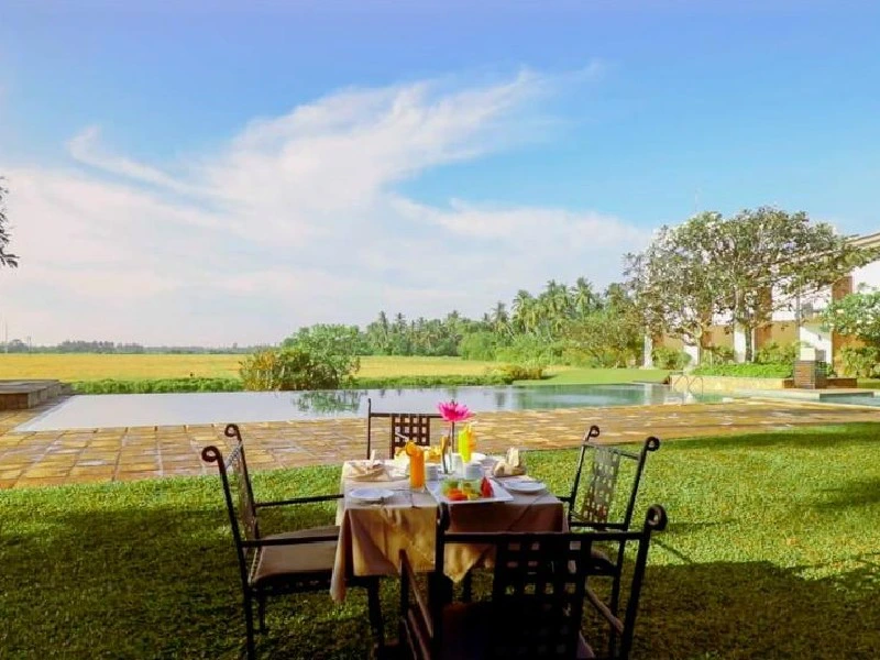hotel yala comfort