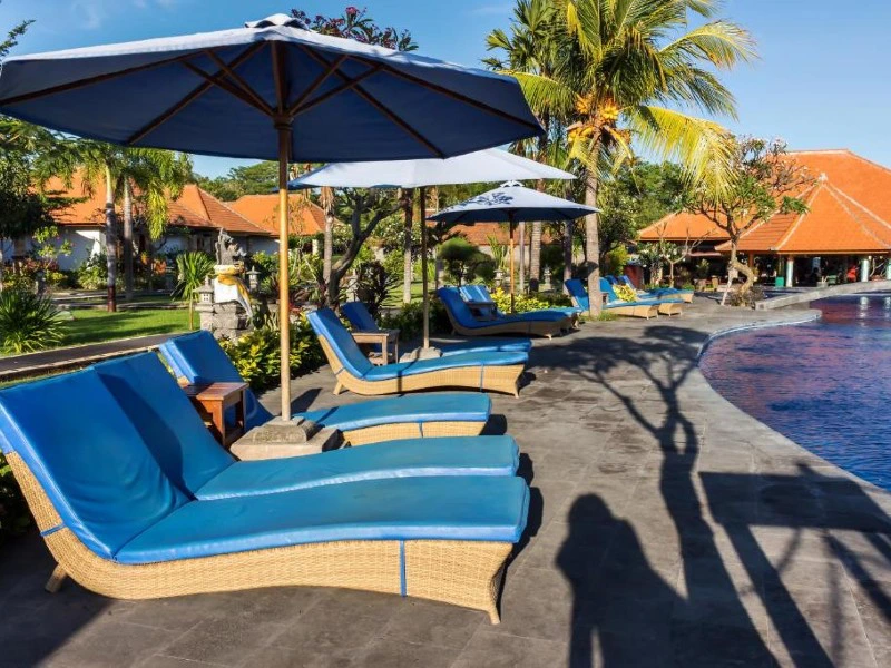 pemuteran hotel bali zwembad