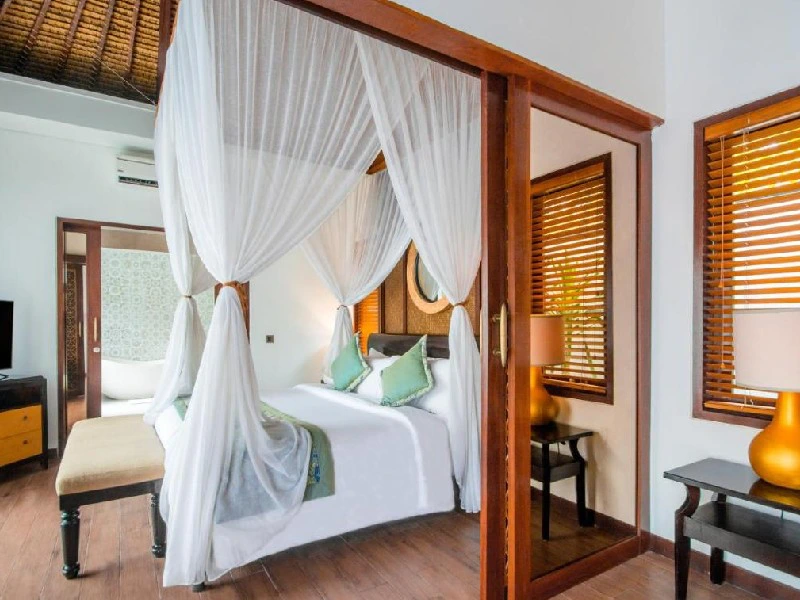 nusa lembongan hotel