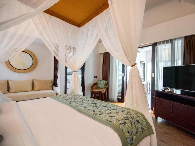 nusa lembongan hotel