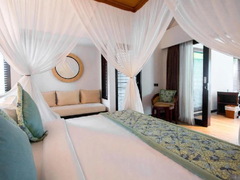 nusa lembongan hotel