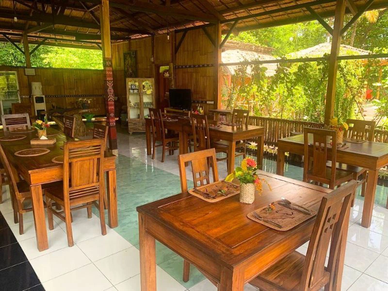 maumere hotel flores