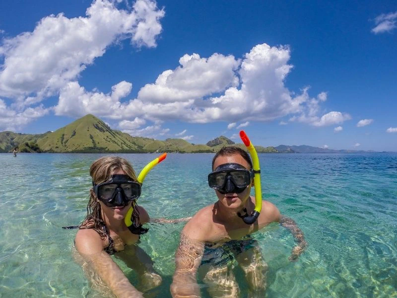 snorkelen en duiken tijdens rondreis indonesie