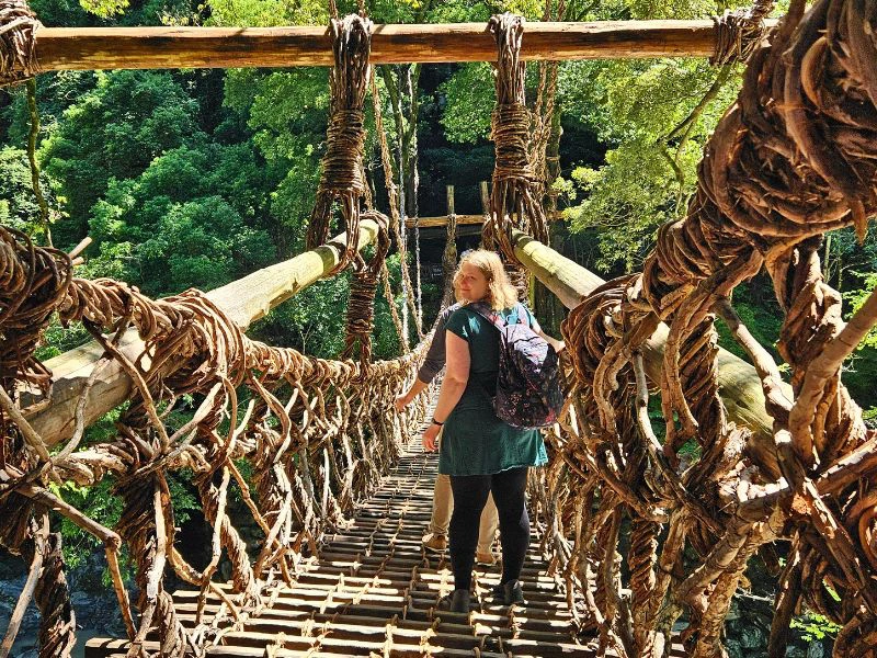 Hangbrug in de Iya Vallei, Shikoko, Japan