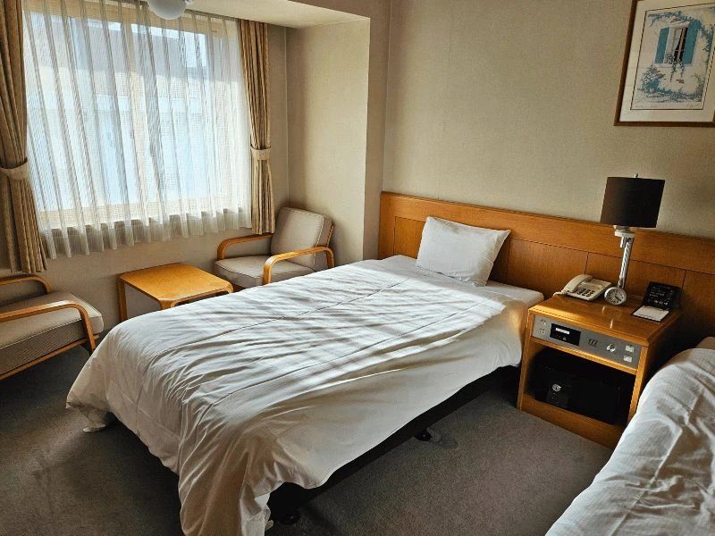 hotel kamer lake akan