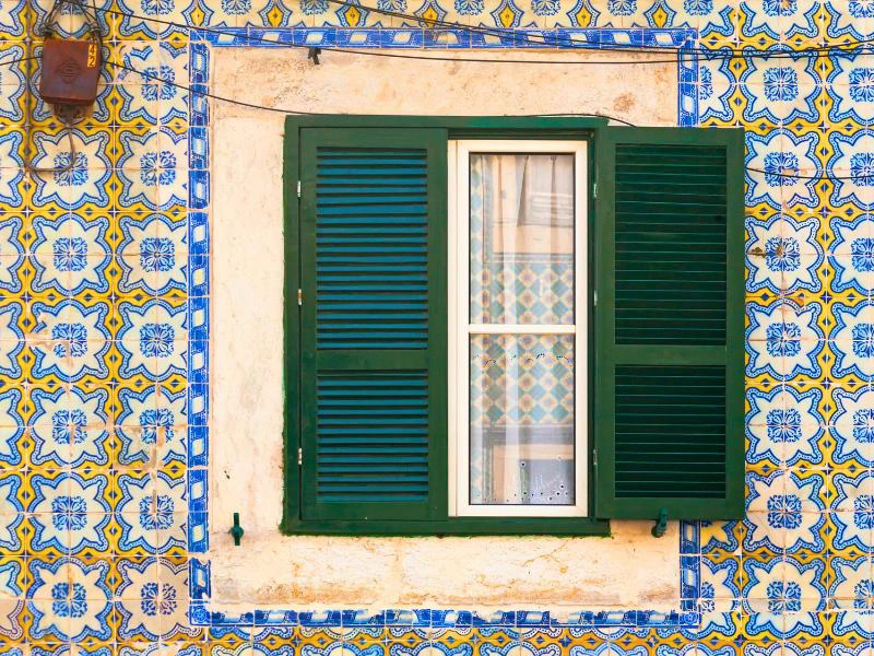 Huis met azulejo (tegeltjes) in Lissabon - Portugal