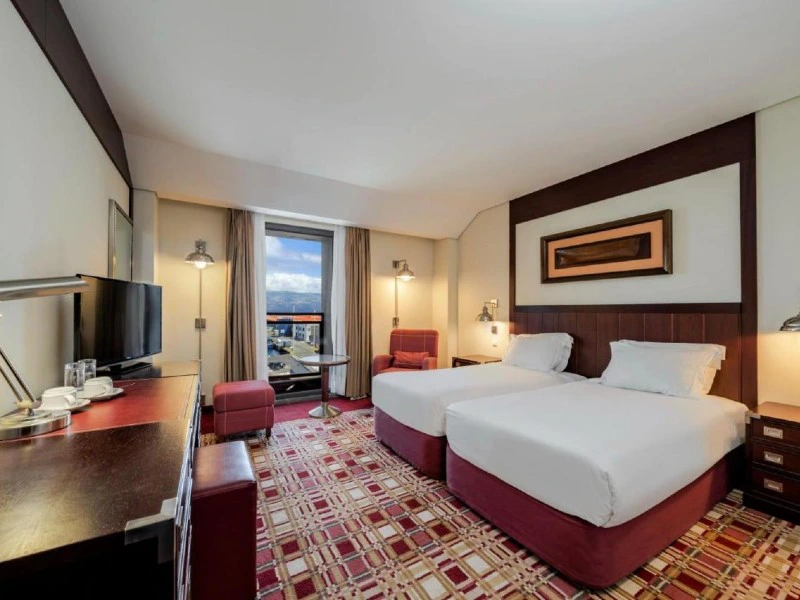 comfortabel hotel in horta faial