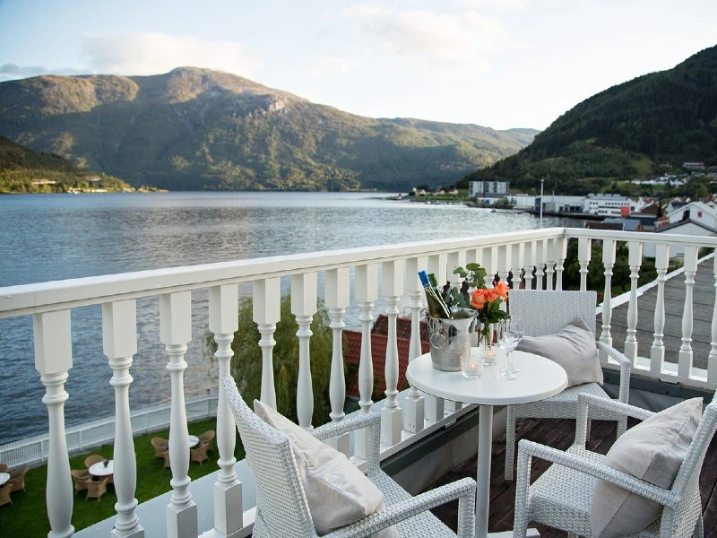 Uitzicht vanaf je hotel in Sognefjord