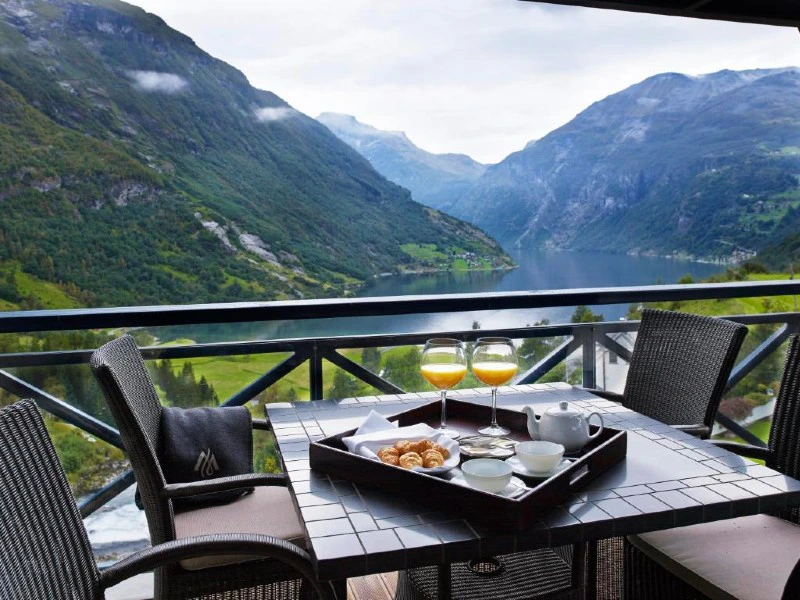 Geiranger hotel ontbijt