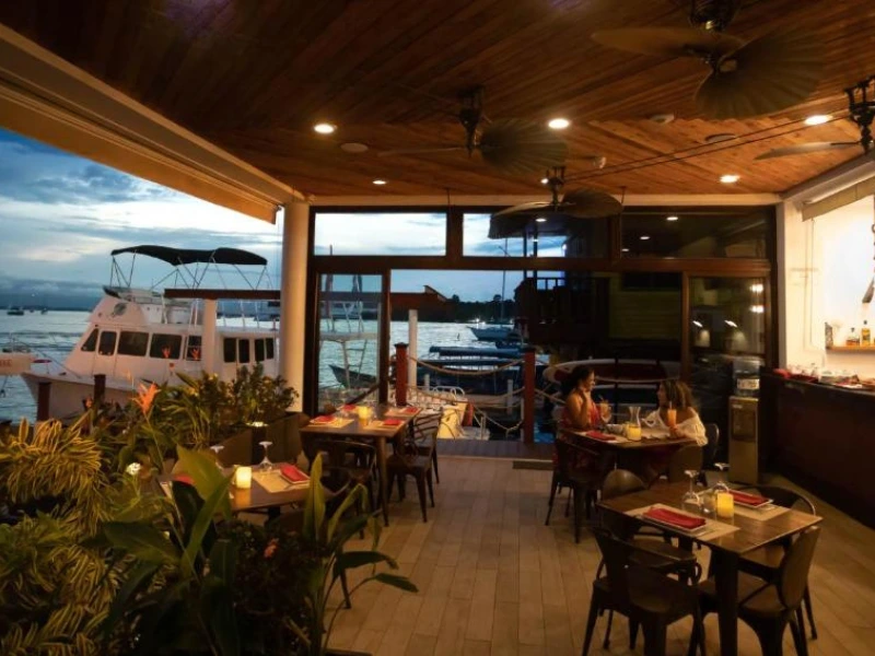 Bocas del Torro hotel restaurant