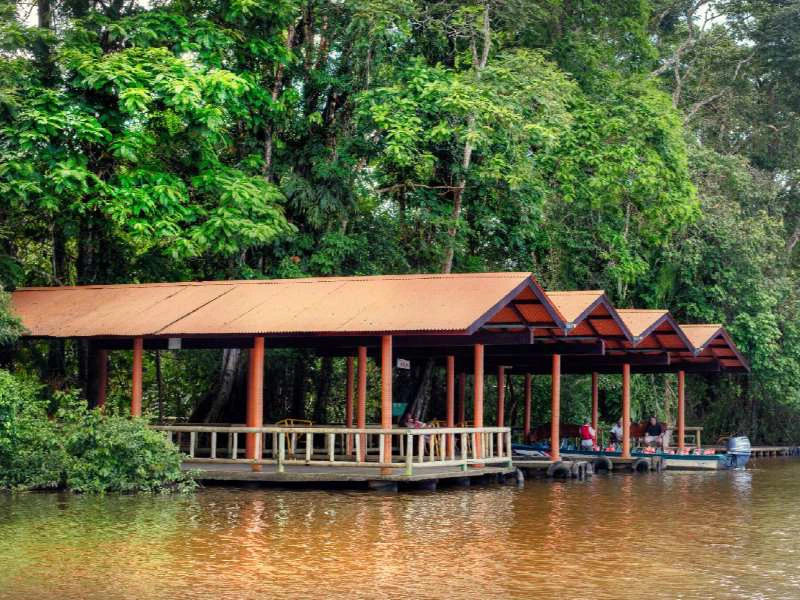 Tortuguero aankomst lodge