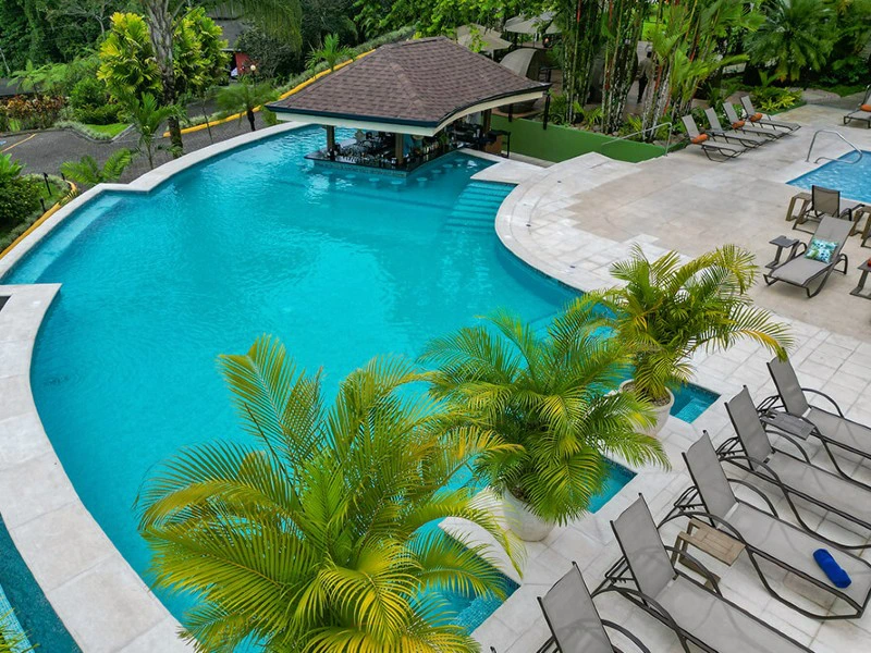 Costa Rica La Fortuna hotel met zwembad