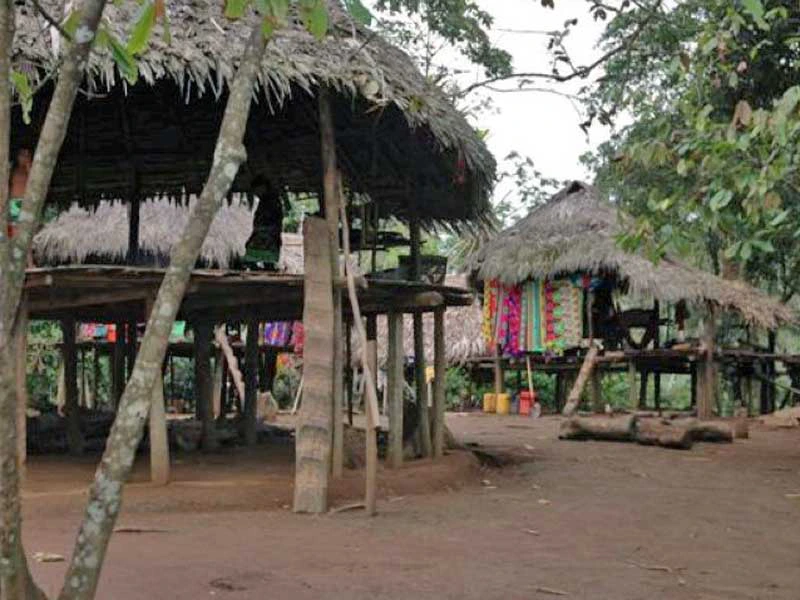 Embera huis