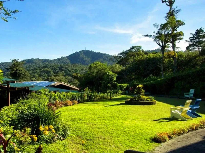 Tuin van comfort hotel in Monteverde