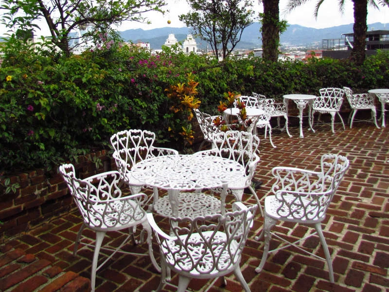 Terras met uitzicht op San José