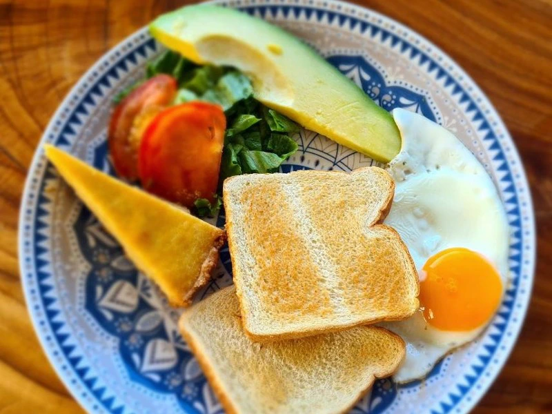 Costa Rica - Playa Naranjo - ontbijt