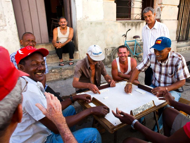 Cuba domino locals