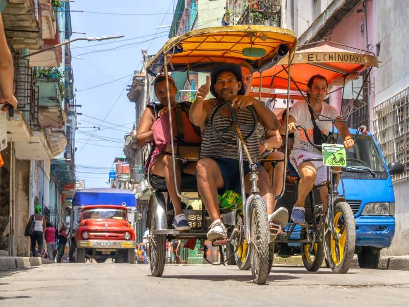 Bici taxi Cuba vervoer