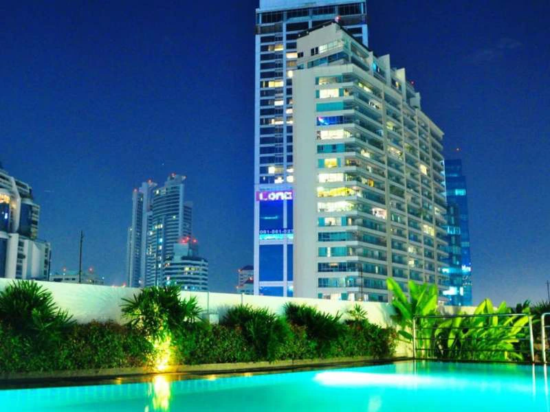 Thailand Bangkok hotel view zwembad