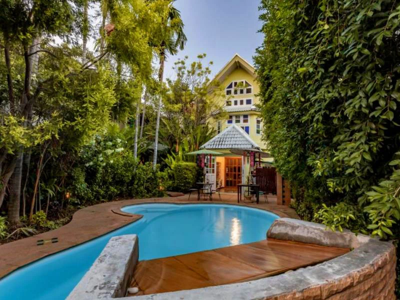 thailand hotel chiang mai zwembad