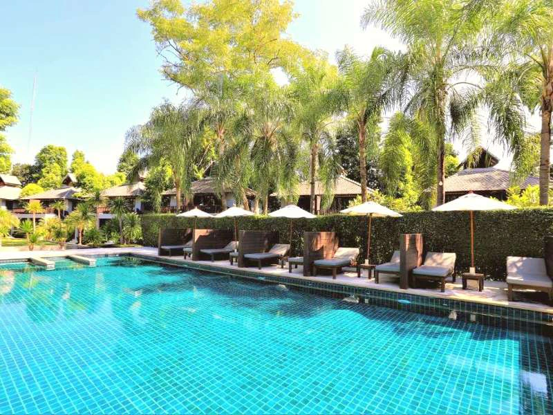 Zwembad hotel Mae Hong Son