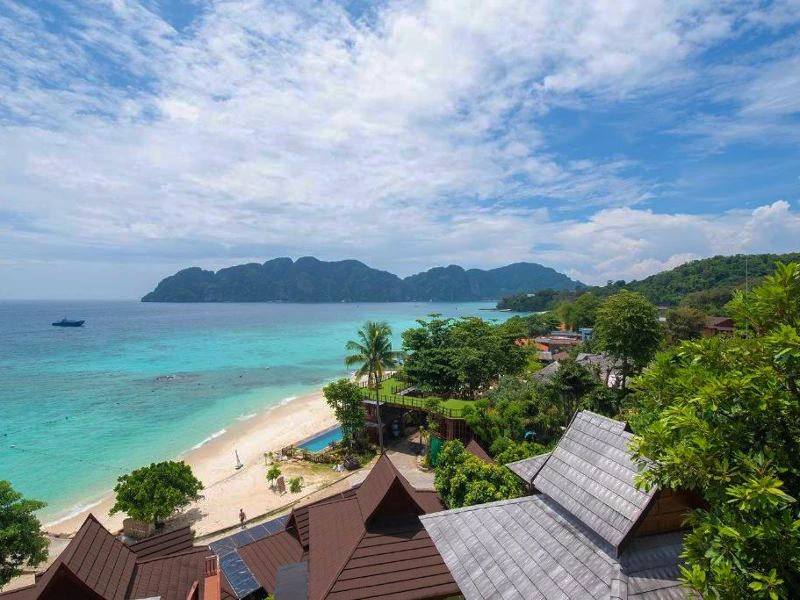 phi phi