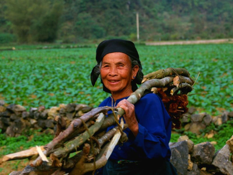 Ban-gioc-watervallen-vietnam-local