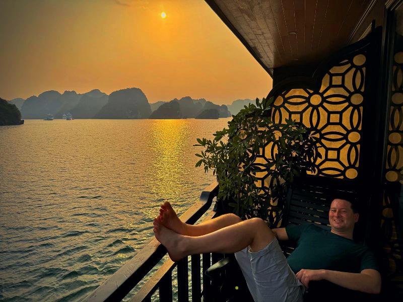 Halong en Bai Tu Long Bay in Vietnam