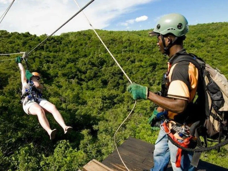 Ziplinen Panamaroute