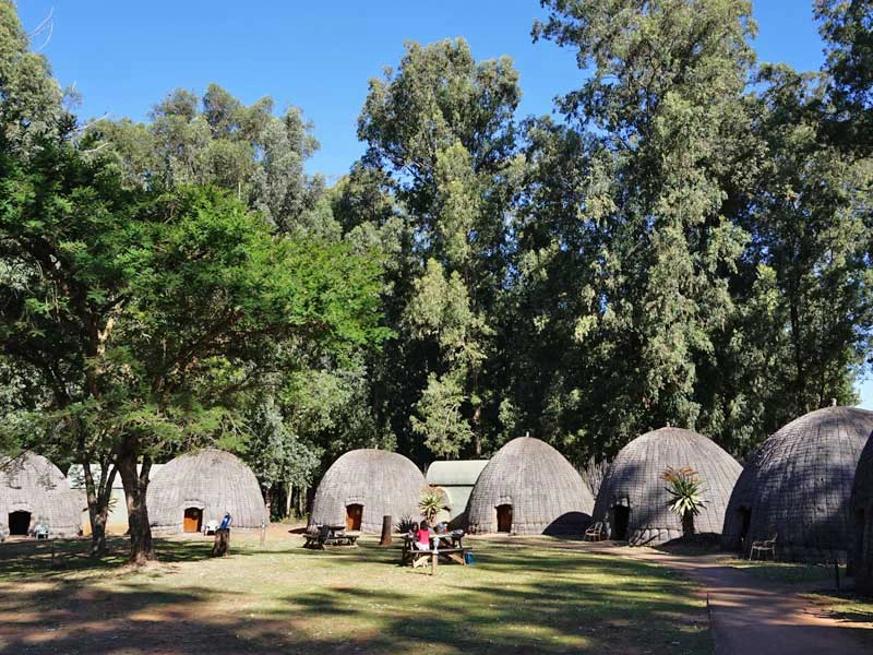 eSwatini bijenkorfhuisje in Zuid-Afrika