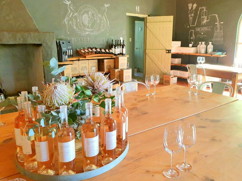 Wijn in wijnhuis in Stellenbosch in Zuid-Afrika